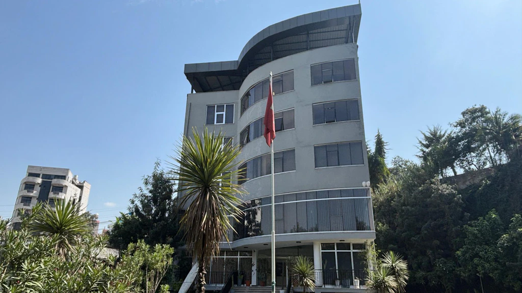 Le bâtiment de l'ambassade à Addis Abeba